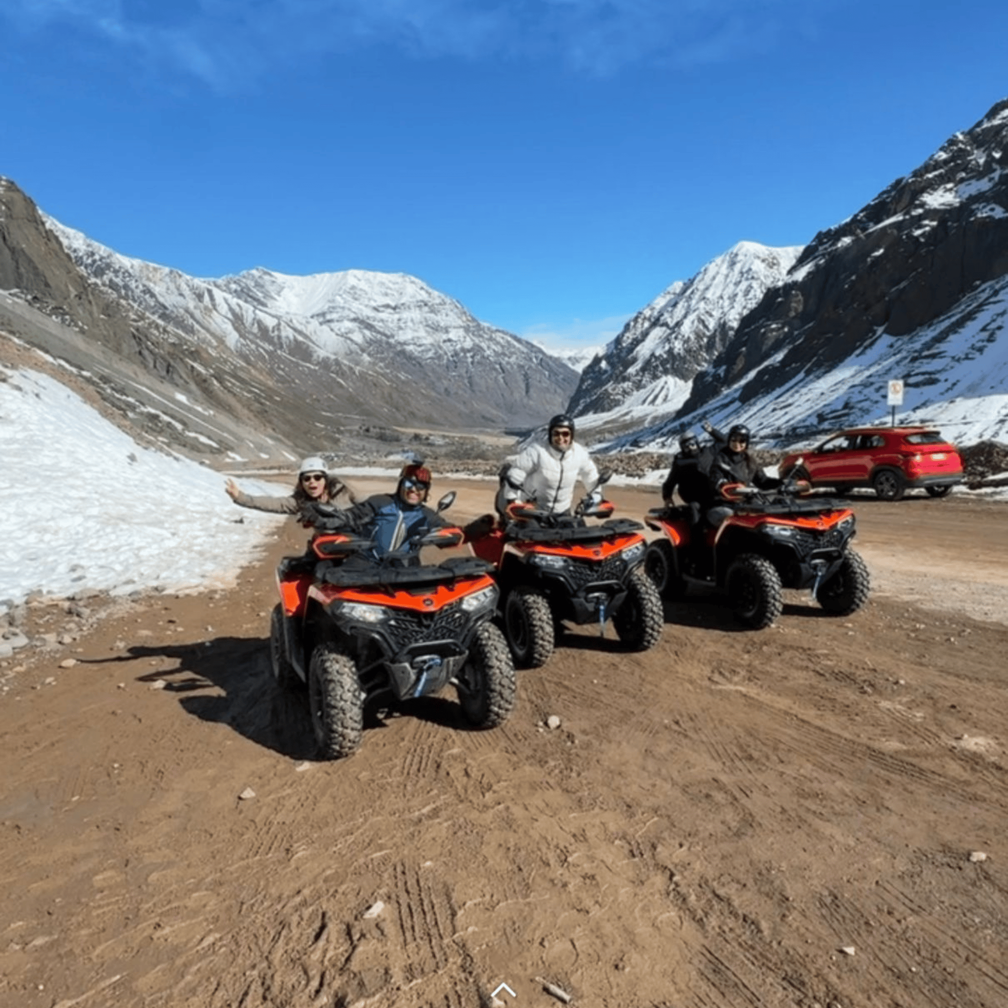 Tour Cuatrimoto + Termas Valle de Colina