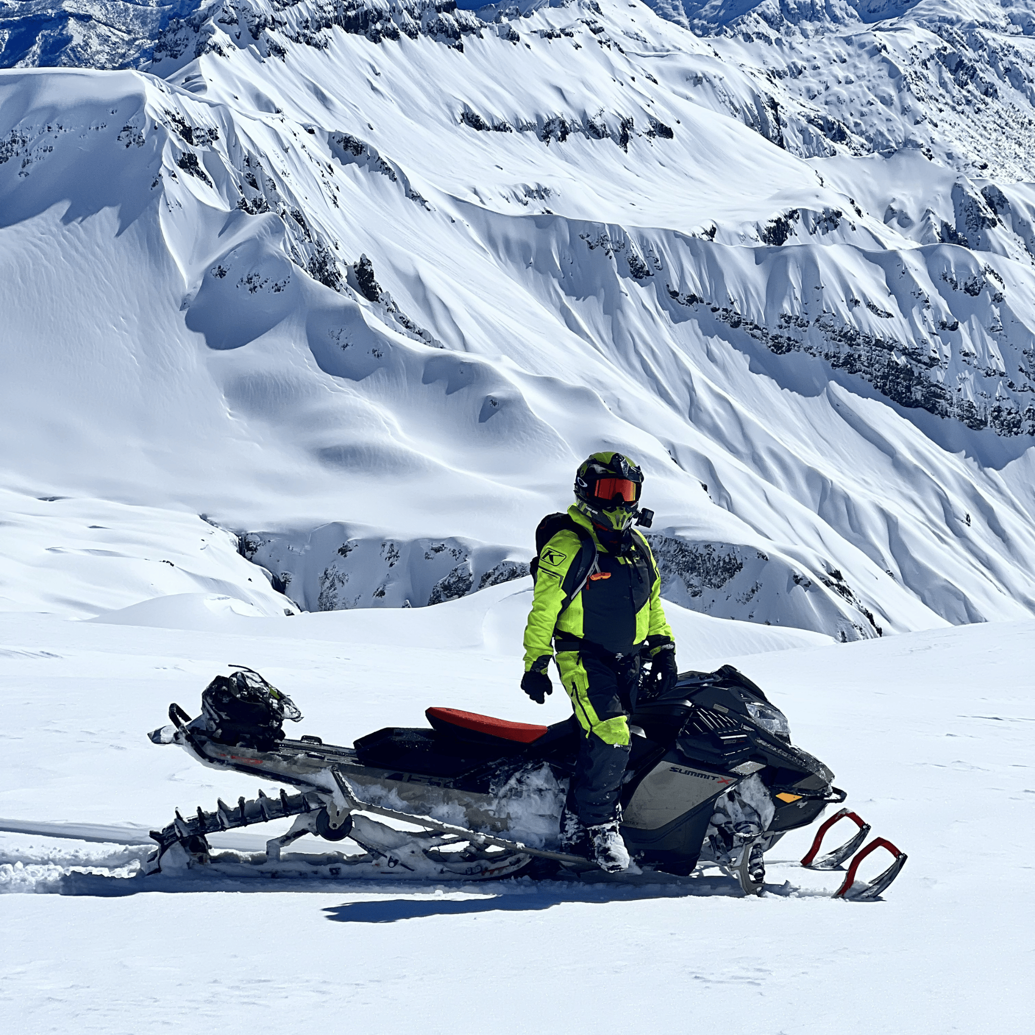 Triple Pack Invernal — Cuadrimoto + Moto de Nieve + Termas en el Cajón del Maipo